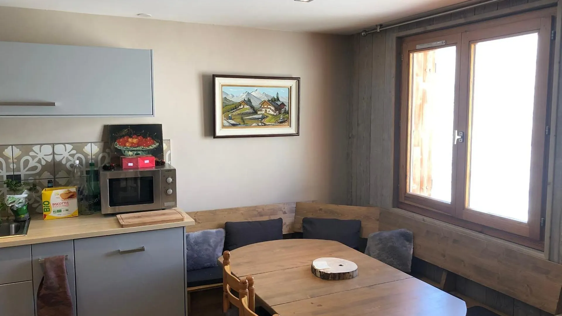 Chalet Cosy And Spacious Family Nest With Superb View Courchevel France